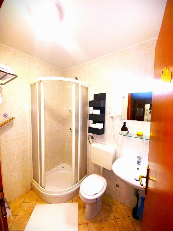 Guesthouse Pri Cebelici Lukovica pri Domžalah Екстериор снимка