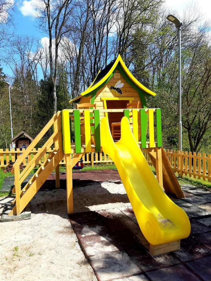 Guesthouse Pri Cebelici Lukovica pri Domžalah Екстериор снимка